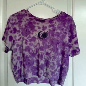 Very Soft Tie-Dye Crop Top 💜🤍💜🤍